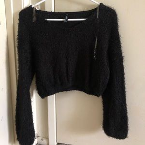 Crop top long sleeve sweater